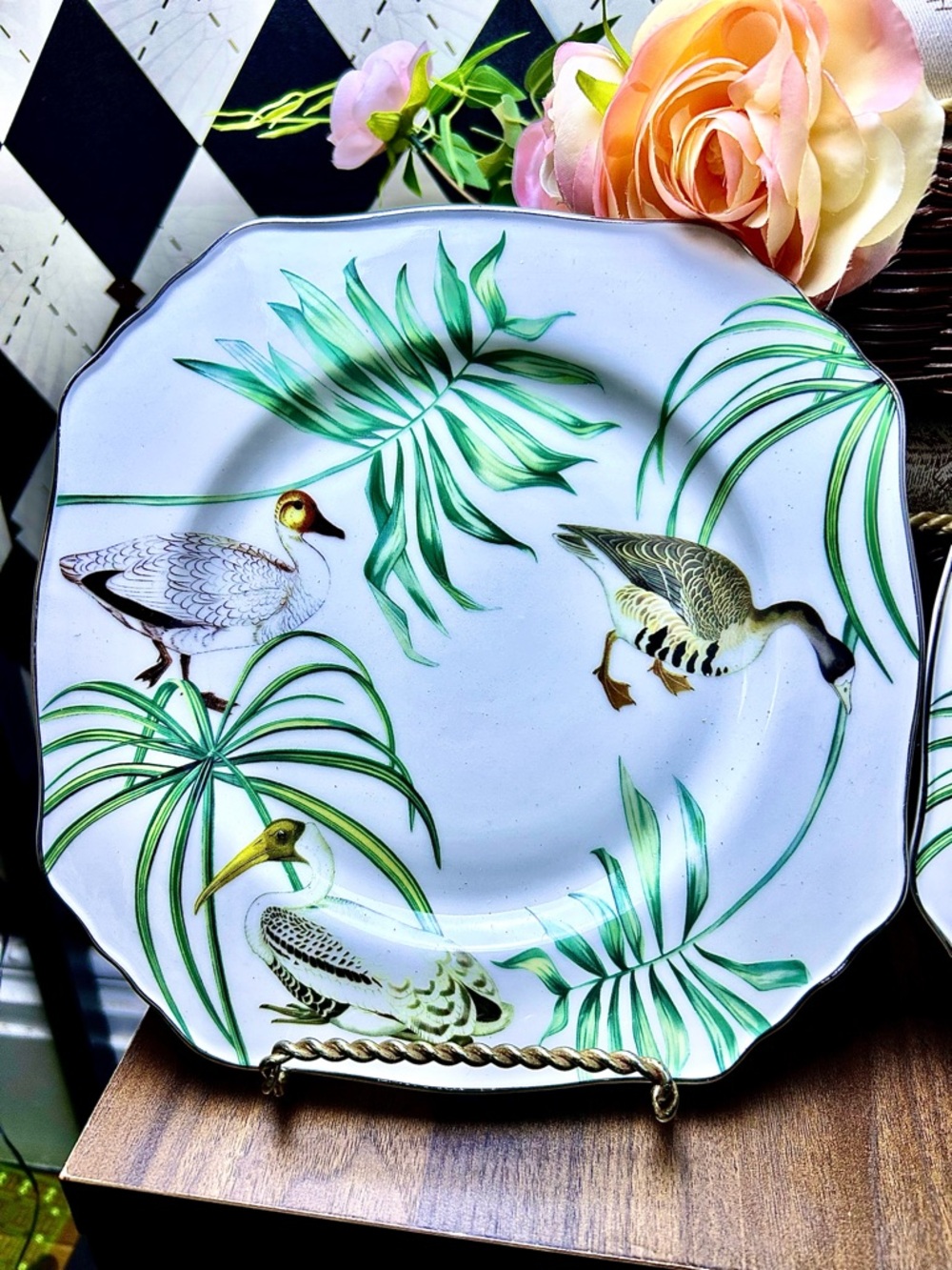 Vintage Tropical Palm & Mallard Porcelain Plates – Octagonal Decorative Pair - Picture 3 of 10